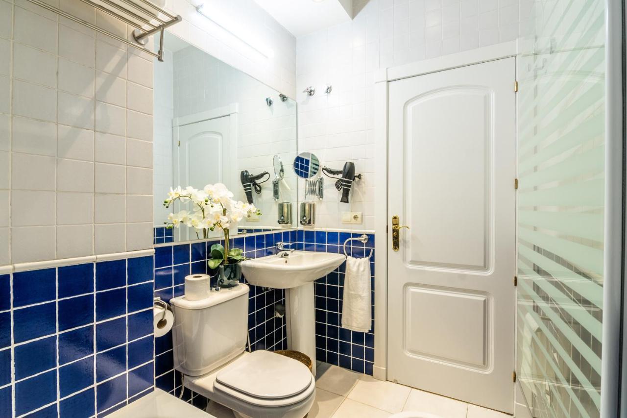 Tuguest Isabel La Catolica Apartment غرناطة المظهر الخارجي الصورة